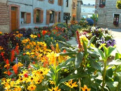 Dombes - Le Quartier Moyenageux de Chalamont