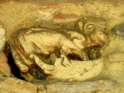 Dombes - Bas-relief de l'église de Civrieux