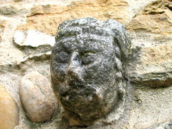 Dombes - Bas-relief de l'église de Civrieux