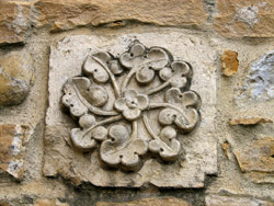 Dombes - Bas-relief de l'église de Civrieux